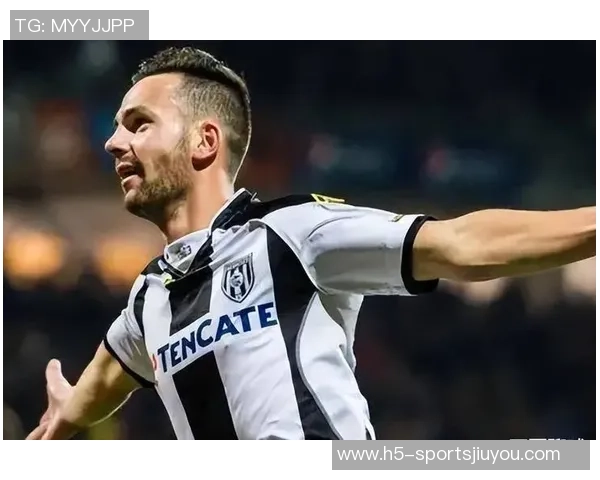 名宿点评赫拉芬贝赫上赛季表现出色本赛季状态下滑令人失望